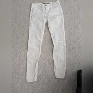 Guess skinny low rise jeans, white, size 27